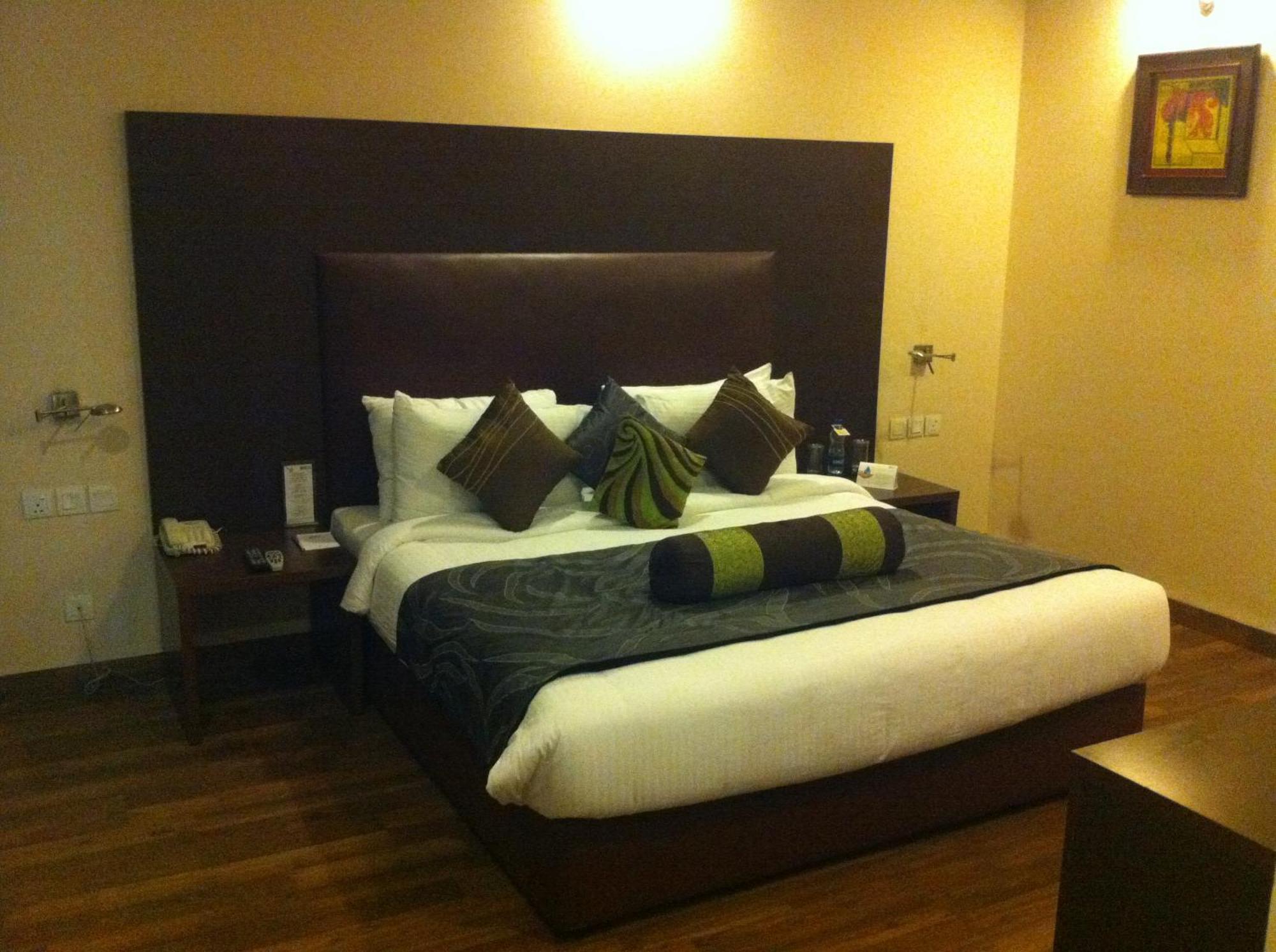 Hotel Vibe By The Lalit Traveller Faridabad Exteriér fotografie