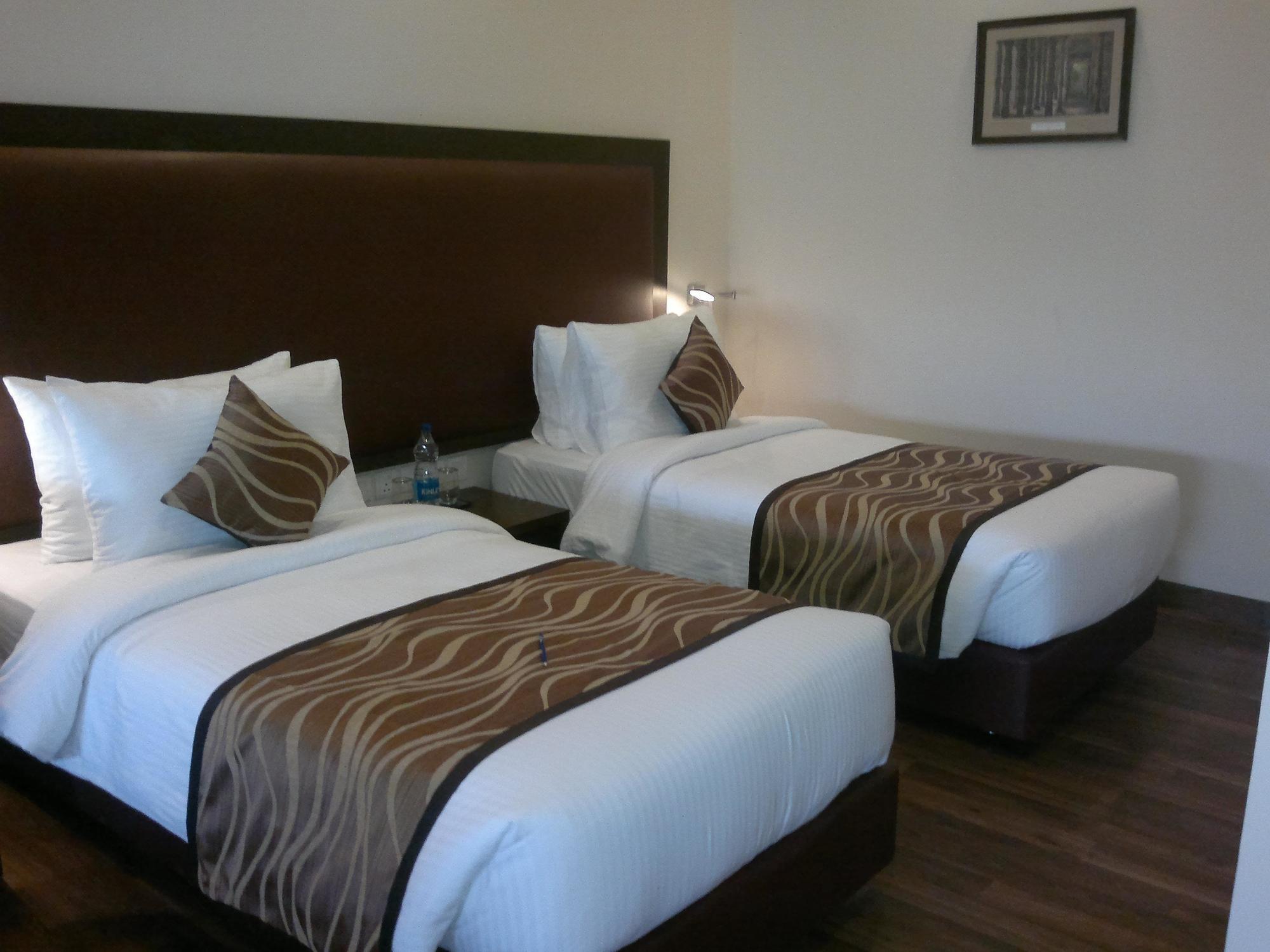 Hotel Vibe By The Lalit Traveller Faridabad Exteriér fotografie