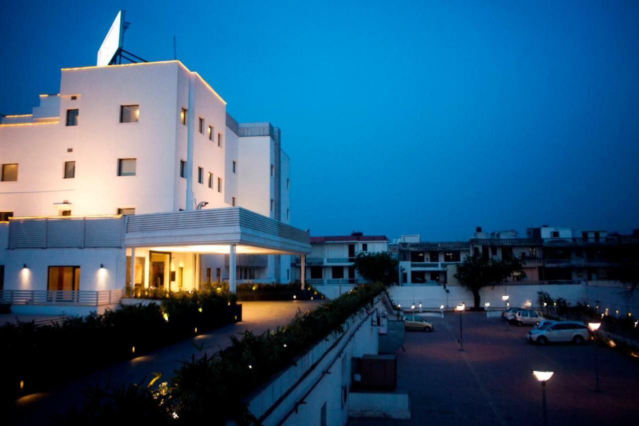 Hotel Vibe By The Lalit Traveller Faridabad Exteriér fotografie